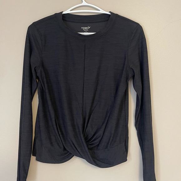 old navy active long sleeve - Picture 1 of 4